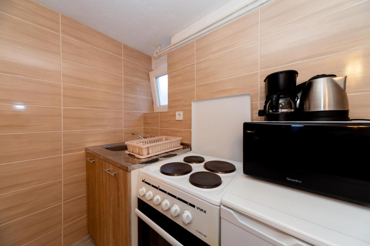 Apartmani Dada Biograd Na Moru Exterior foto