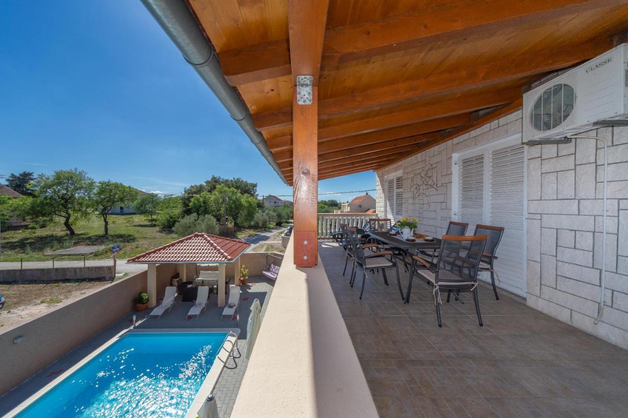 Apartmani Dada Biograd Na Moru Exterior foto