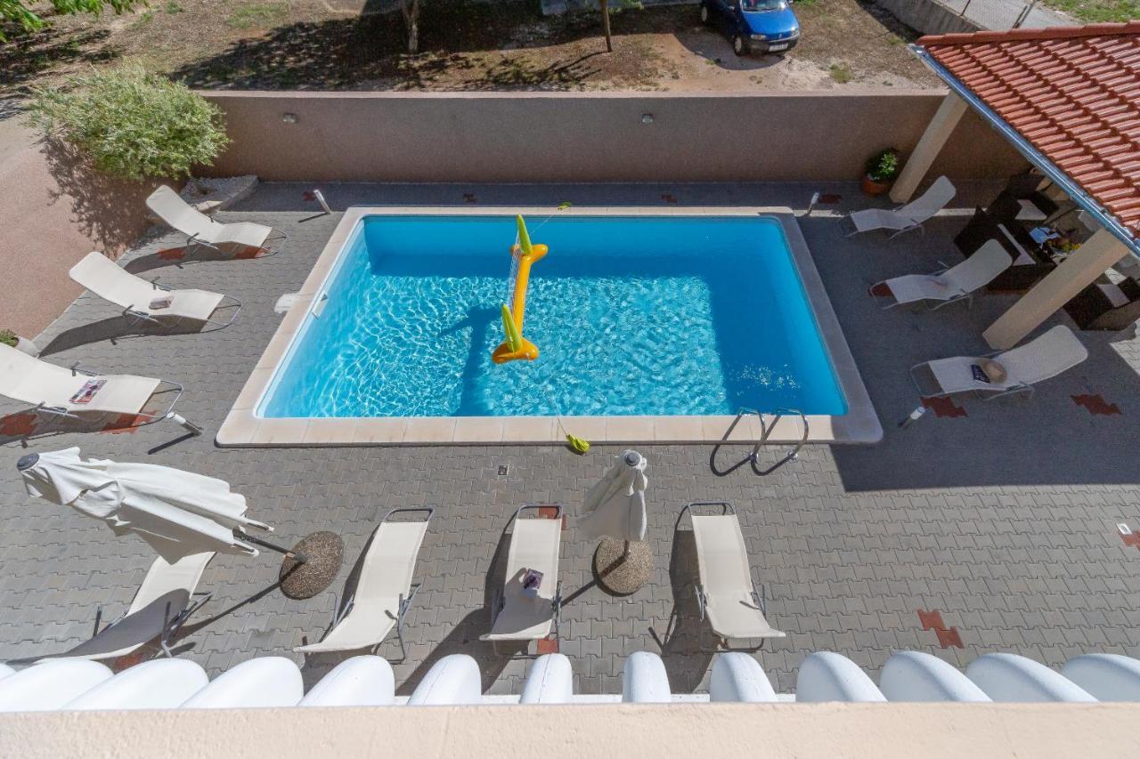 Apartmani Dada Biograd Na Moru Exterior foto