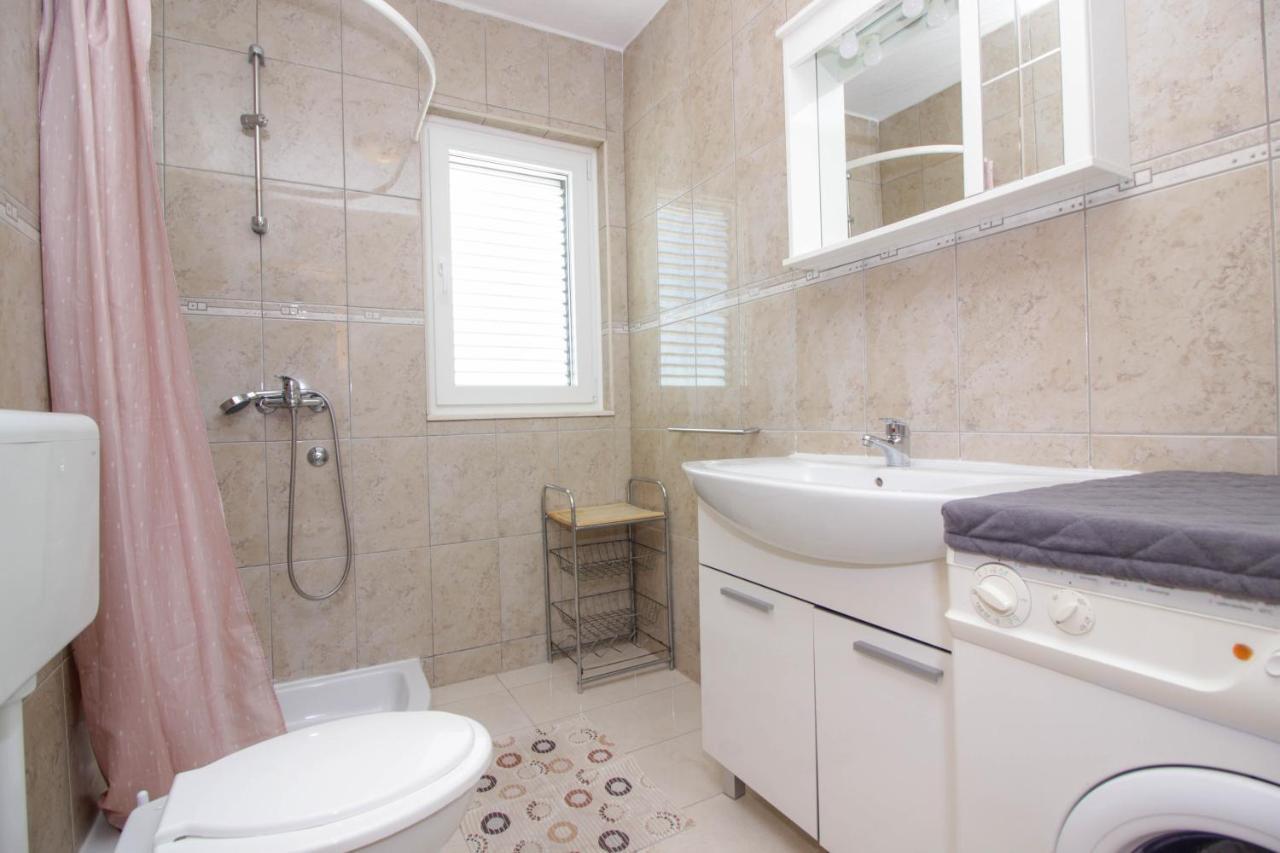Apartmani Dada Biograd Na Moru Exterior foto