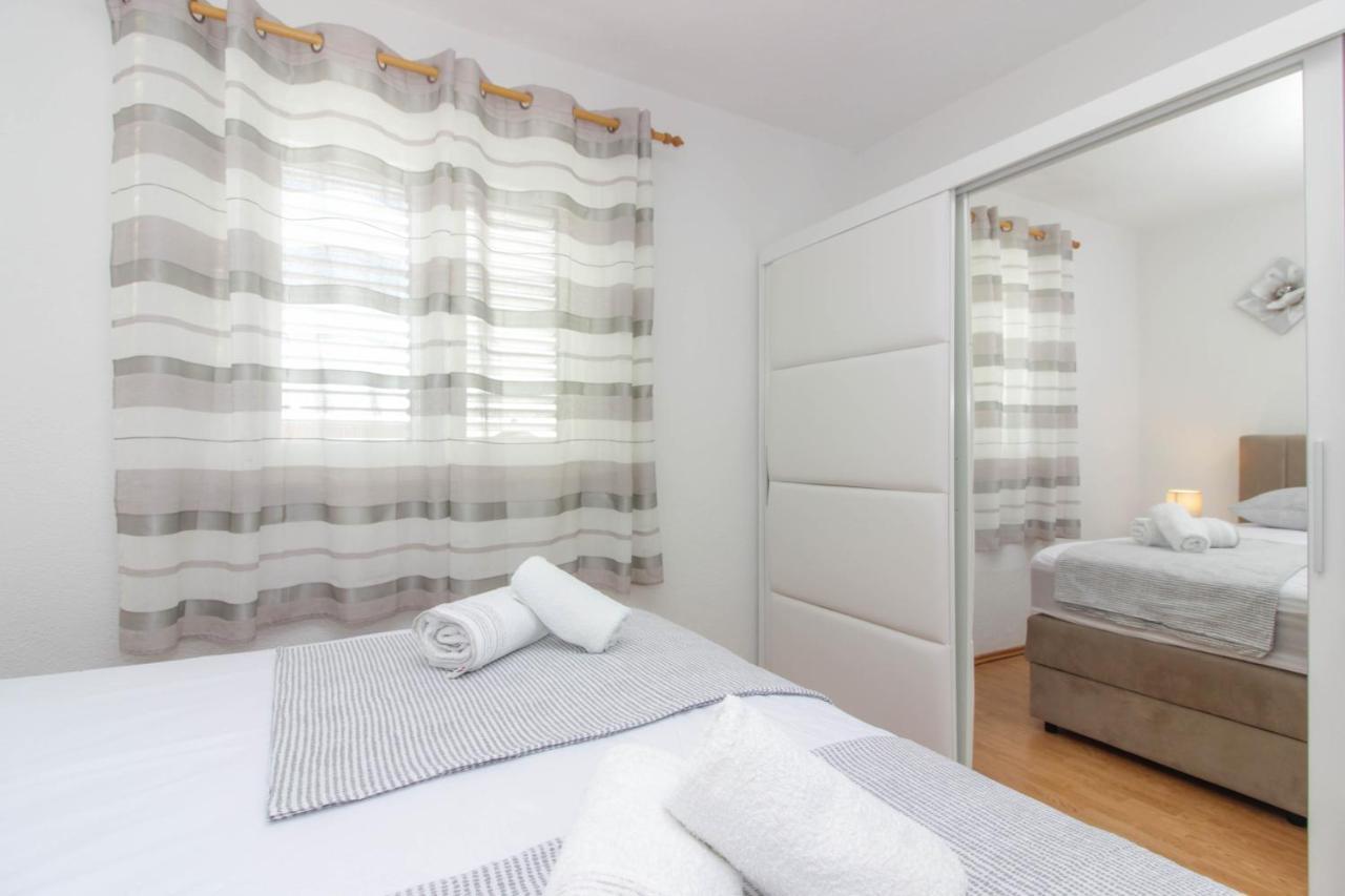 Apartmani Dada Biograd Na Moru Exterior foto